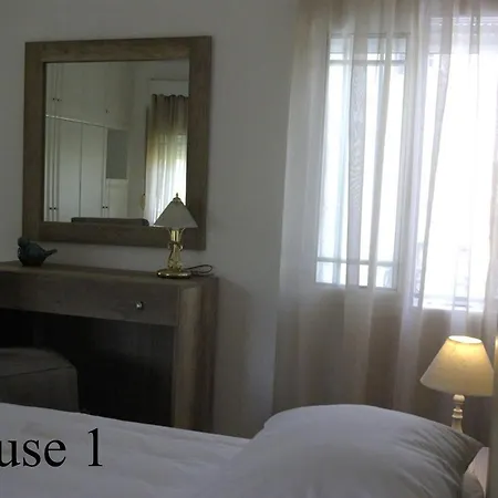 Lazy Cat House Tatil Evi Nea Iraklitsa