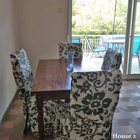 Lazy Cat House Tatil Evi Nea Iraklitsa