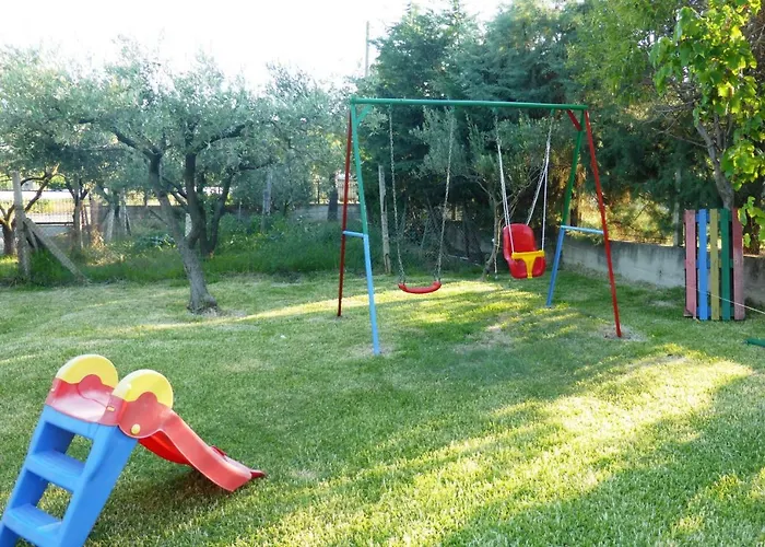 بيت للعطل Lazy Cat House *