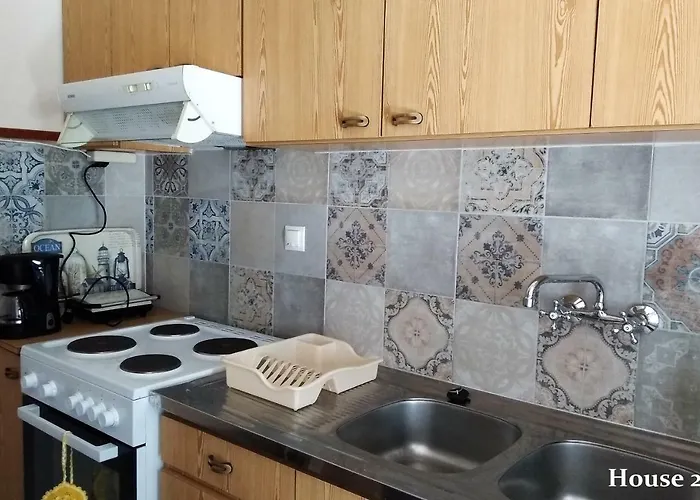 Lazy Cat House بيت للعطل Nea Iraklitsa