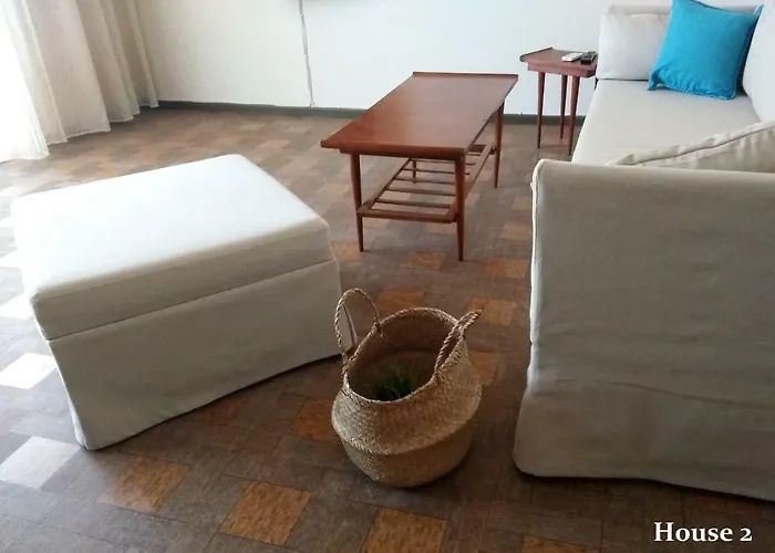 Lazy Cat House بيت للعطل Nea Iraklitsa